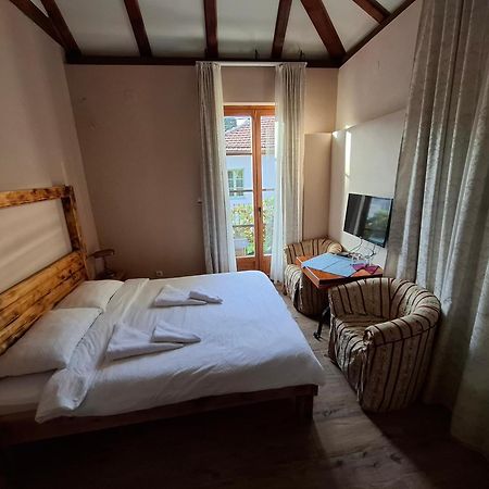 Ras Trebinje Stari Grad Bed and Breakfast Buitenkant foto