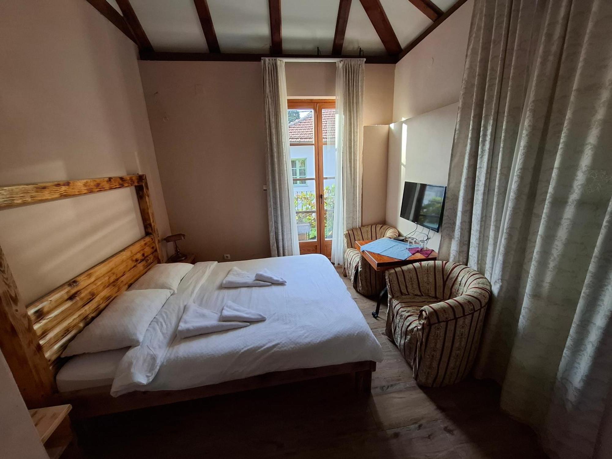 Ras Trebinje Stari Grad Bed and Breakfast Buitenkant foto